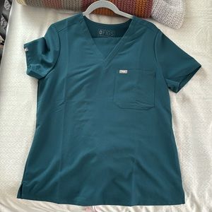 Caribbean blue Catarina figs scrub top and Zamora joggers